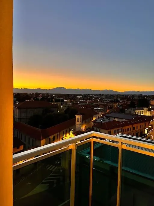 Le Ballerine Di Silvana - Panoramico E Luminoso Busto Arsizio